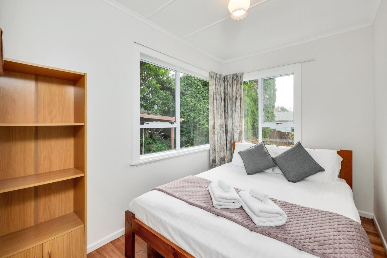 3 Bedroom In Onehunga W Parking - Wifi - Netflix Auckland Luaran gambar