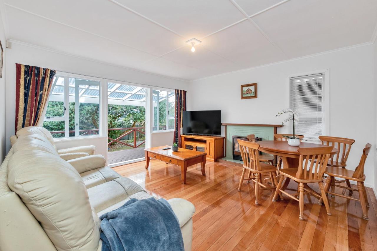 3 Bedroom In Onehunga W Parking - Wifi - Netflix Auckland Luaran gambar
