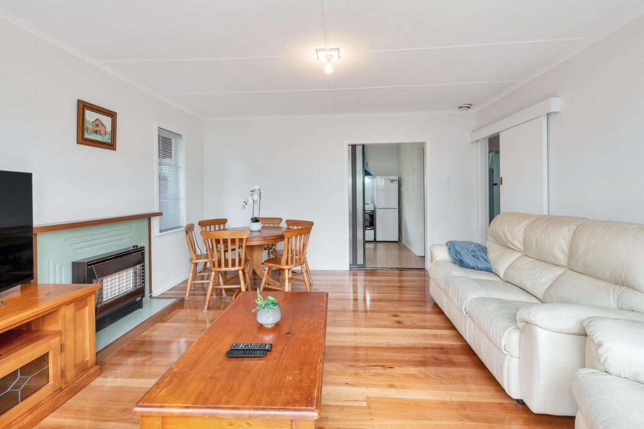 3 Bedroom In Onehunga W Parking - Wifi - Netflix Auckland Luaran gambar